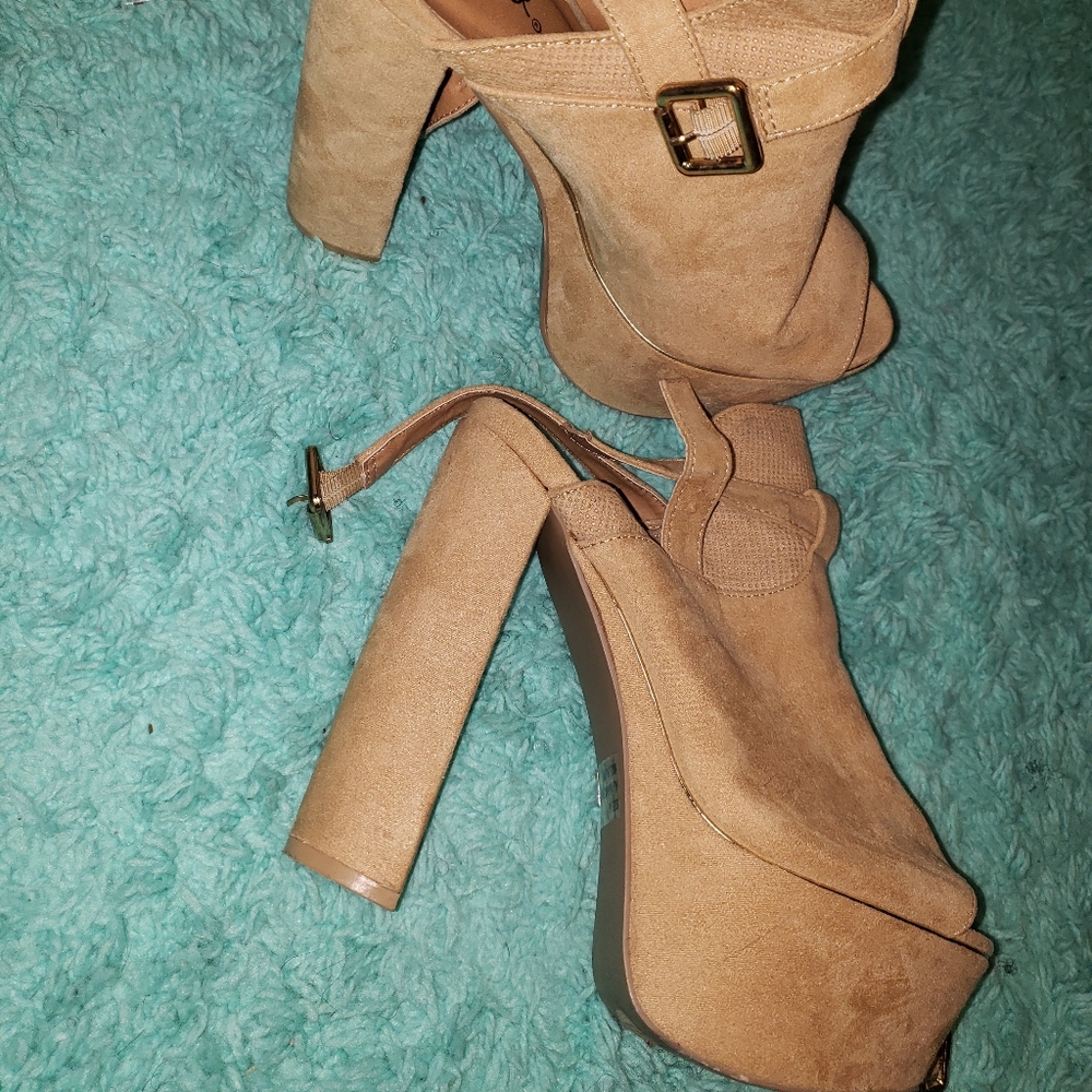 Platform heels